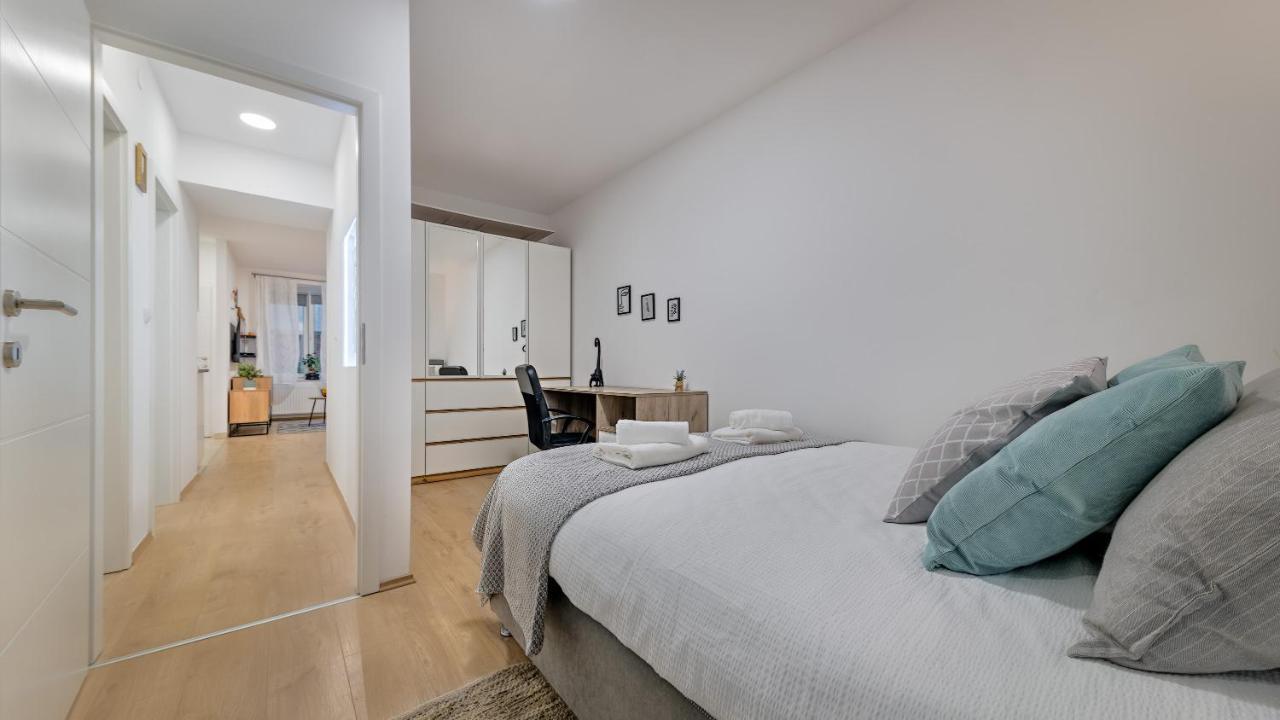 Brand New Apartment In City Center, Big Terrace Zagreb Eksteriør billede